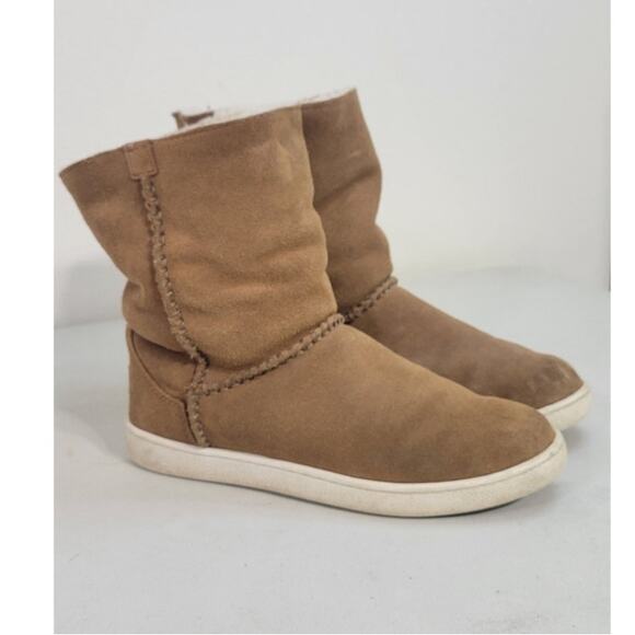 UGG Boots Womens 7 Brown Suede Shealing Sherpa Lined Slip On Casual Warm Boot - Picture 1 of 10